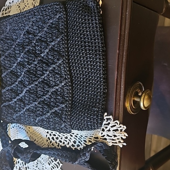 The Sac Blac Small Crochet Crossbody Bag - Picture 4 of 6